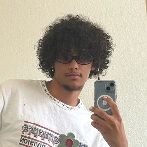 Meet your Posher, Edric